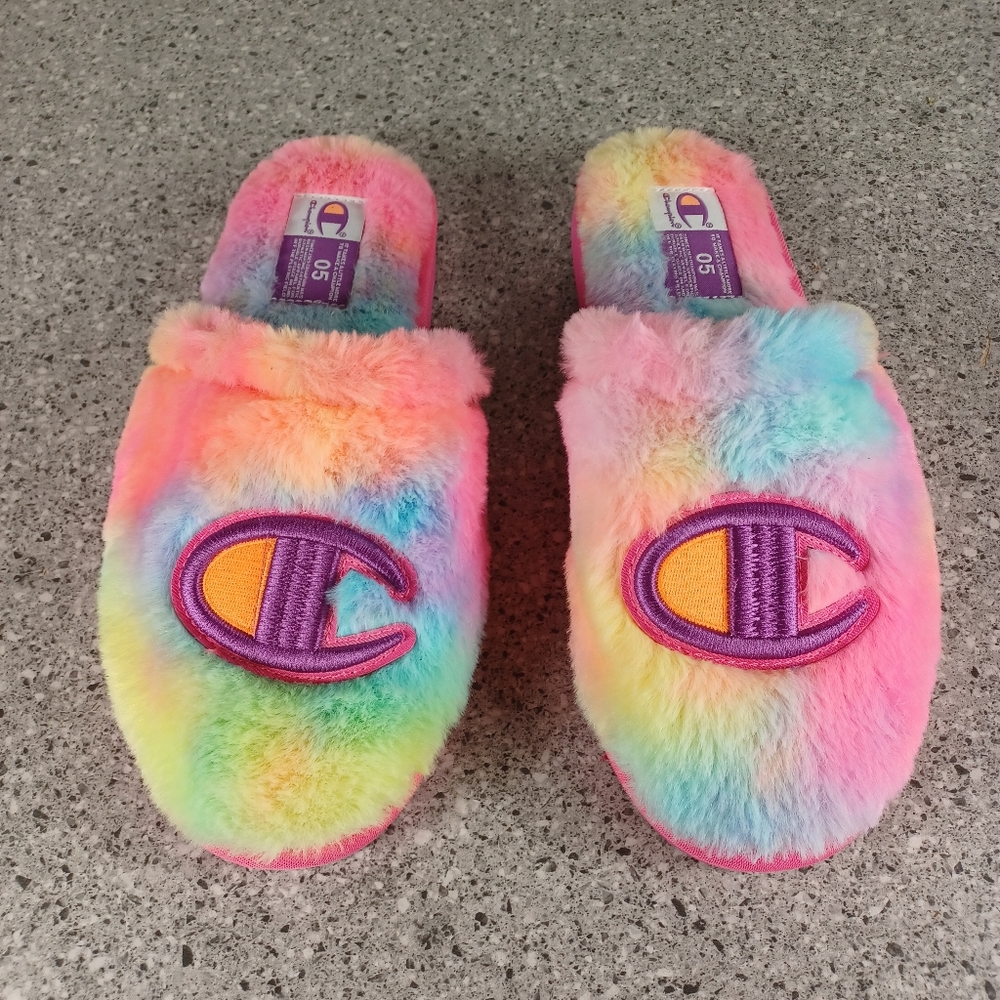 Champion Pink Tie Dye Fuzzy Slippers Kids Youth Size 5